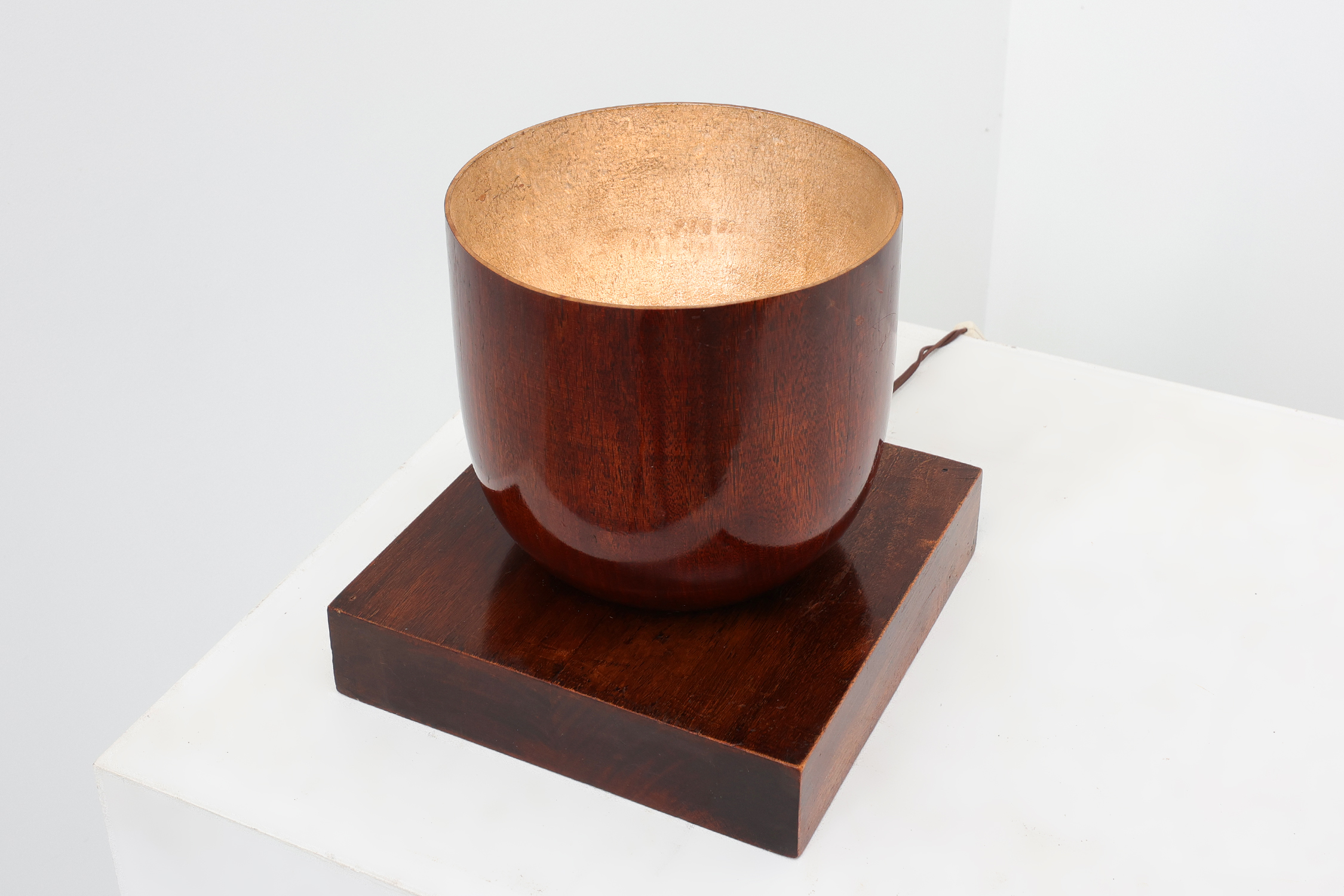 Sculptural Art Deco Wooden Uplight on Square Base, France circa 1920thumbnail